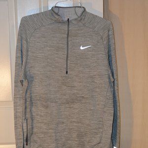 (sold) Nike ThermaFit Element pullover sz Lg EUC